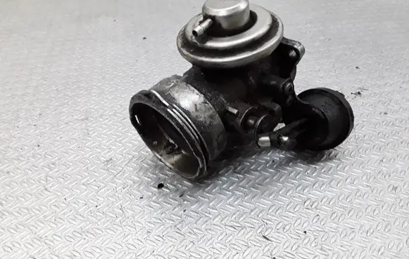 Ford Galaxy EGR valve 038131501AA