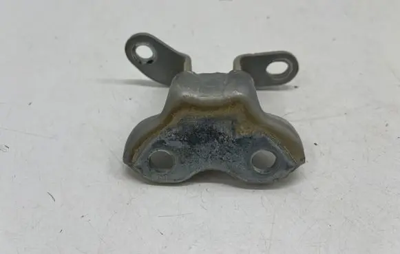 Toyota Hilux VIII Rear door upper hinge