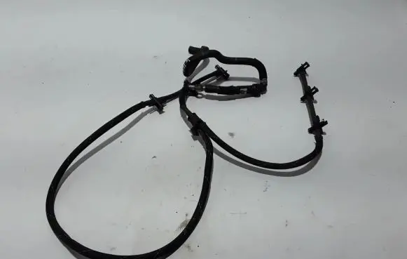 Volkswagen Touareg III Fuel return line/hose 059130218AR