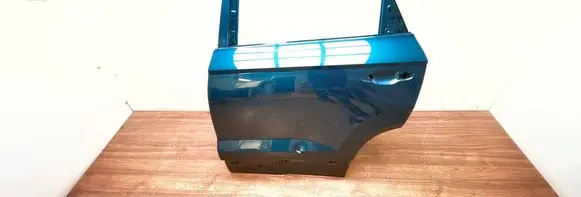 Skoda Karoq Rear door 575833311