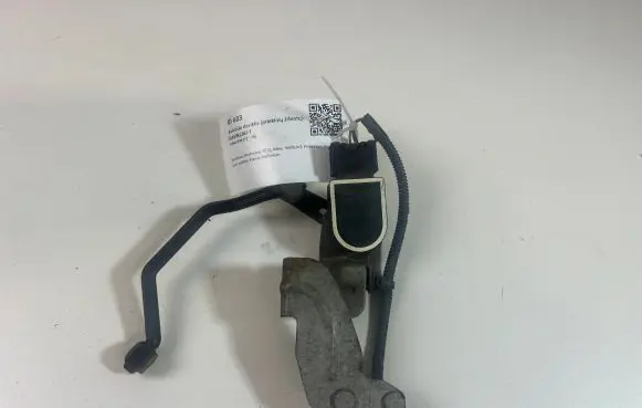 Headlight/headlamp level sensor