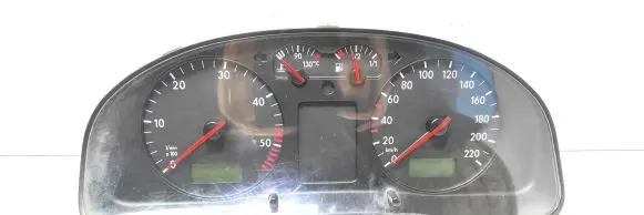 Volkswagen PASSAT B5 Speedometer (instrument cluster) 3B0919931