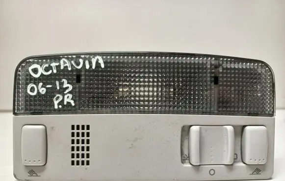 Skoda Octavia Mk2 (1Z) Front seat light 3B0947105