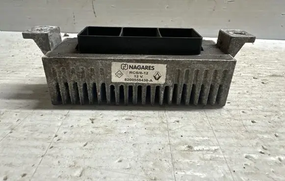 Glow plug pre-heat relay