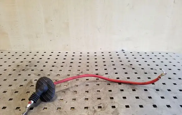 Positive cable (battery)