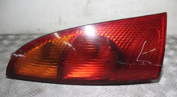 Ford Focus Rear/tail lights XS4X13405AE