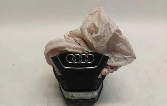 Steering wheel airbag