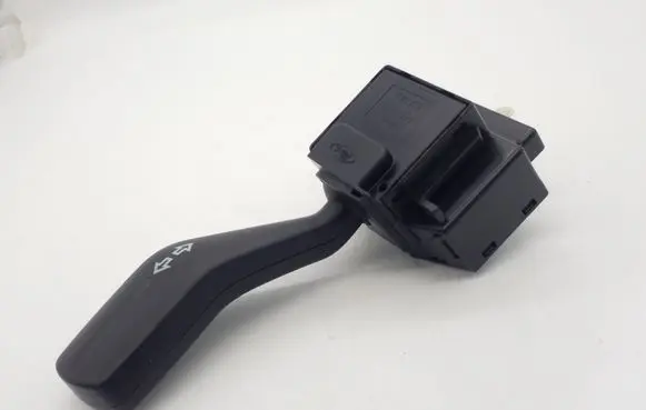 Ford Focus Indicator stalk 4M5T13335AD
