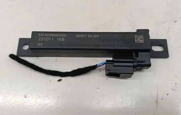 Nissan Qashqai J12 Keyless system antenna 285E76XJ0A