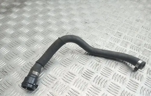 BMW 1 E81 E87 Engine coolant pipe/hose 6928592