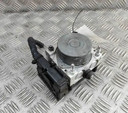 Mazda MX-5 NC Miata ABS Pump NFY9437A0