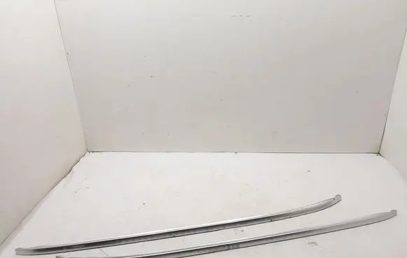 Volvo V60 Roof bar rail