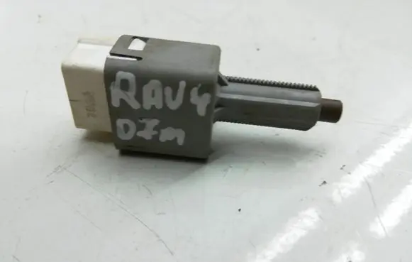 Clutch pedal sensor