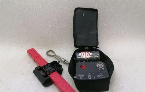 BMW M5 F90 First aid kit 6871123