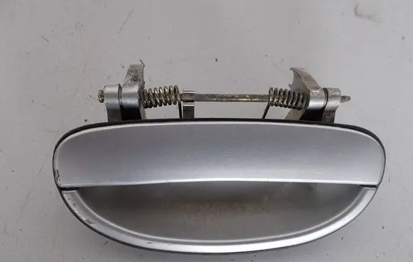 Chevrolet Nubira Rear door exterior handle 