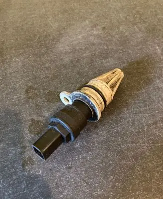 Renault Megane I ABS wheel speed sensor 7700425250 108034