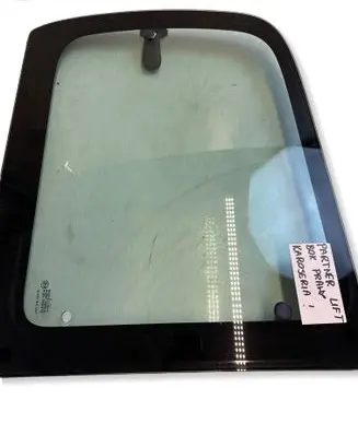 Citroen Berlingo Rear side window T7665