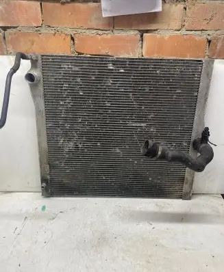 Coolant radiator