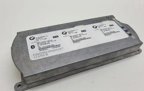 BMW 5 E60 E61 Bluetooth control unit module 6982056 84106982056 8410698205601