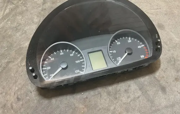 Mercedes-Benz Sprinter W906 Speedometer (instrument cluster) A9064468021 A9064481821 A9064469021