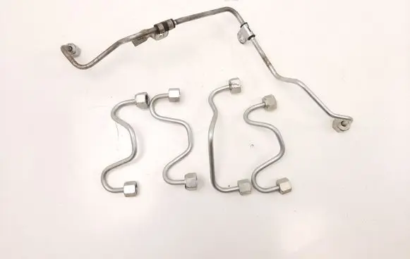 Renault Laguna III Fuel injector supply line/pipe 