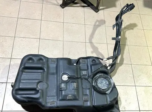 KIA Sorento Fuel tank 31150C7000