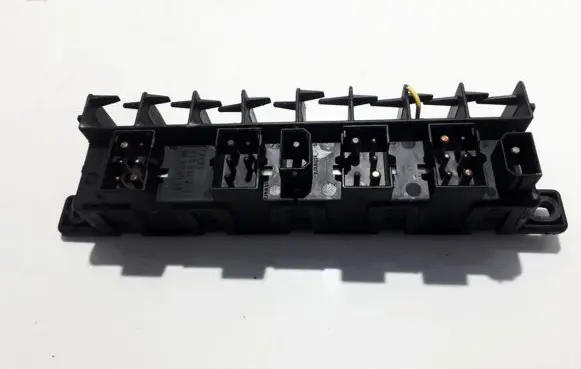Audi A4 S4 B5 8D Fuse box set 4A0941822 896046