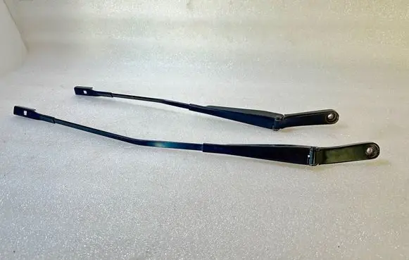 Audi A6 S6 C7 4G Front wiper blade arm 16516 16587