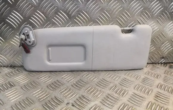 Sun visor