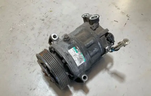 Opel Insignia A Air conditioning (A/C) compressor (pump) 23232387 00916912863
