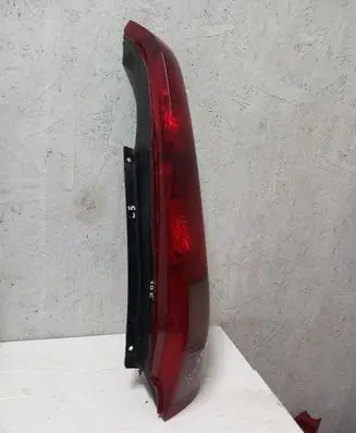 Nissan X-Trail T30 Rear/tail lights