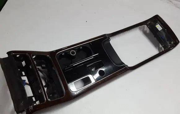 Audi A8 S8 D4 4H Glove box central console 