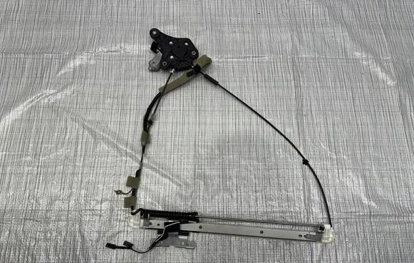 Mercedes-Benz X-class W470 Front wiper linkage 00000