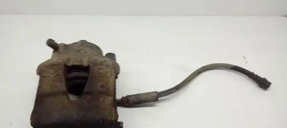 Volkswagen Golf V Front brake caliper