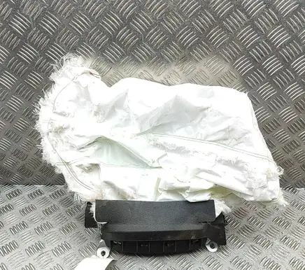 Isuzu D-Max Knee airbag 8974715932