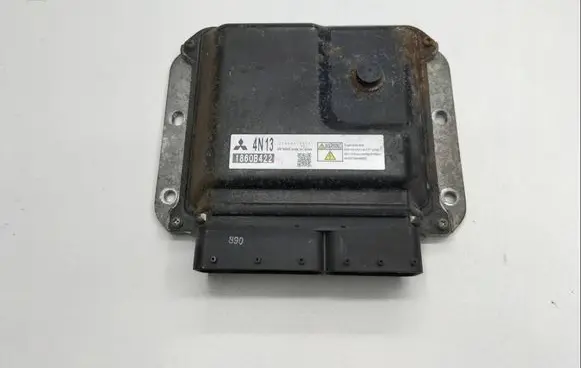 Mitsubishi ASX Engine control unit/module 2758008904