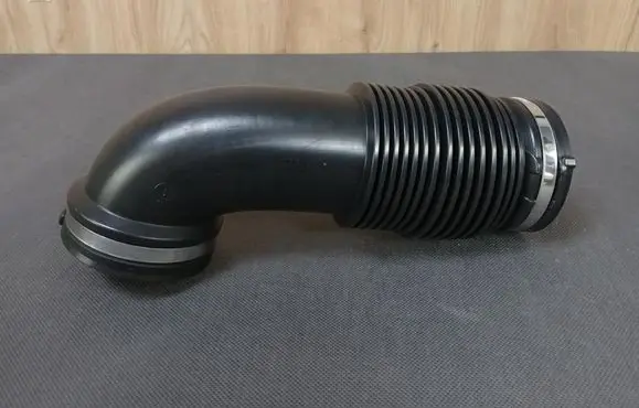 Mercedes-Benz B W246 W242 Air intake duct part 6510902242 A6510902242
