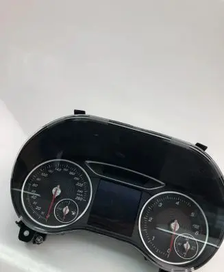 Mercedes-Benz B W246 W242 Speedometer (instrument cluster) A2469002216