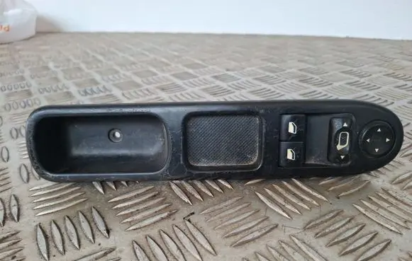 Peugeot 307 Electric window control switch 53269706