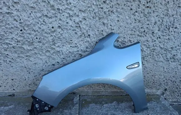 Opel Astra J Fender 
