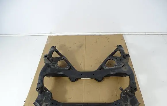 BMW 1 F20 F21 Front subframe 483304268B