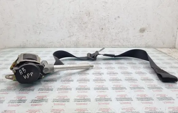 Audi A3 S3 8L Front seatbelt 895857705BK