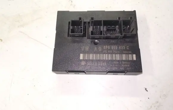 Audi A3 S3 8P Comfort/convenience module 8P0959433C