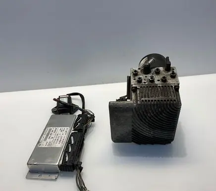 Mercedes-Benz E W211 ABS Pump A0054317212 0265250088 0054317212