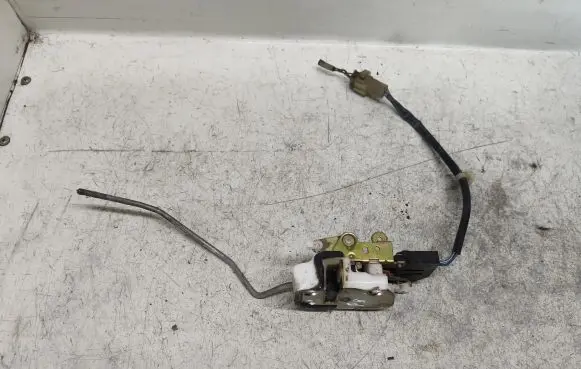 Honda Concerto Front door lock