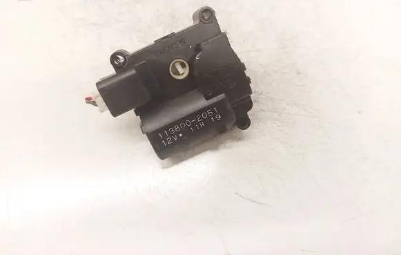 Toyota Corolla Verso AR10 Air flap motor/actuator 1138002051