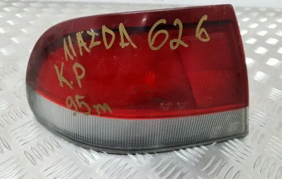 Mazda 626 Rear/tail lights 0431395