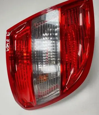 Mercedes-Benz C W204 Rear/tail lights 2048203564