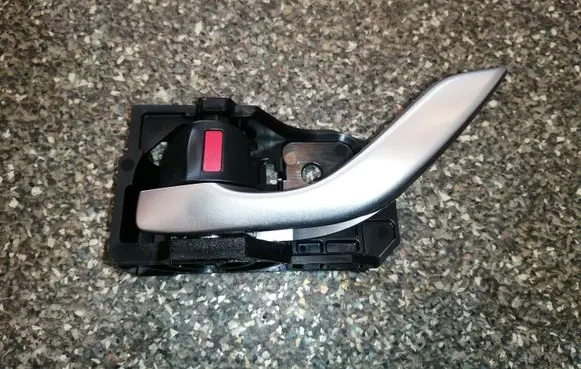 Mazda CX-3 Rear door interior handle T8315