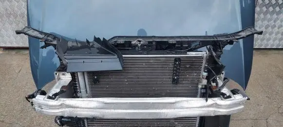 Audi A4 S4 B8 8K Radiator support slam panel